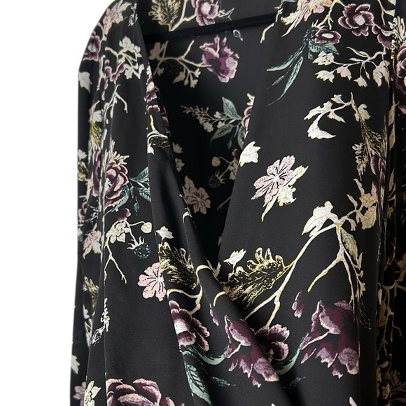 floral twist knot blouse,not including tank,loose fit,office siren,lagenlook - Picture 5 of 11